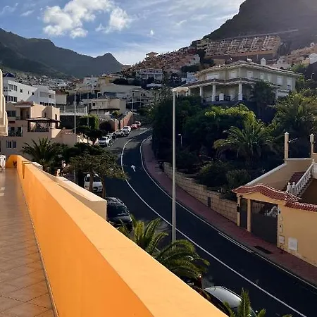 Crystal Chill , South Tenerife *